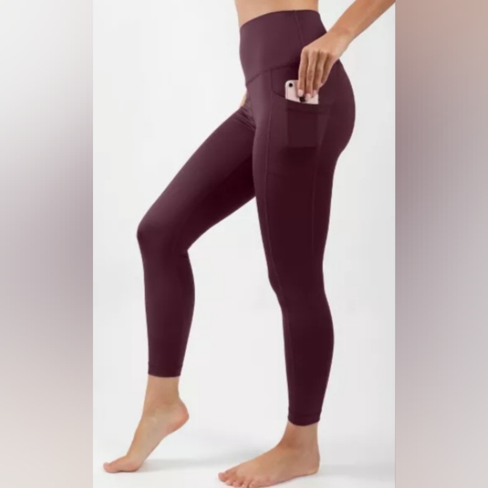 Yoga-lic-ious- Hampton Port Legging - Picture 2 of 3